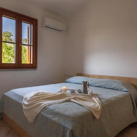 Resort, Budoni