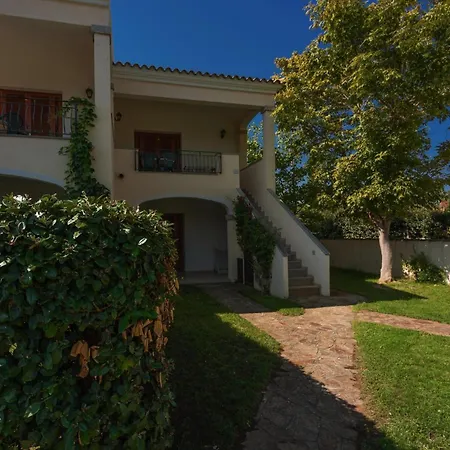 Сasa de vacaciones Resort, *
